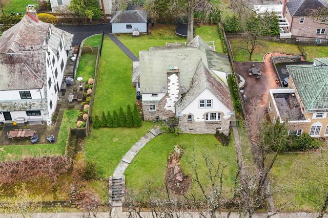 90 Boulevard, Pelham, NY 10803