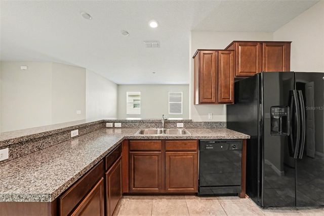 21081 PLEASANT PLAINS PARKWAY, Land O Lakes, FL 34637