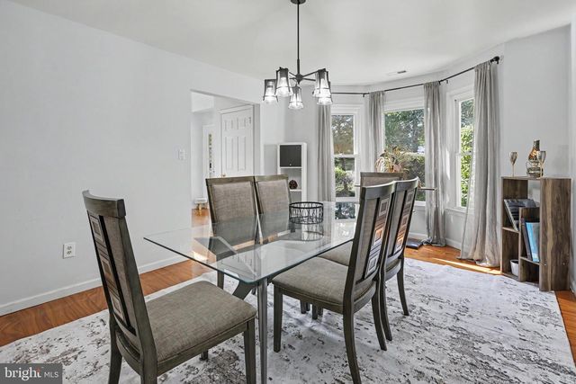 35 ENDSLEIGH PL, Robbinsville, NJ 08691