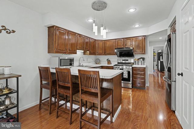 35 ENDSLEIGH PL, Robbinsville, NJ 08691