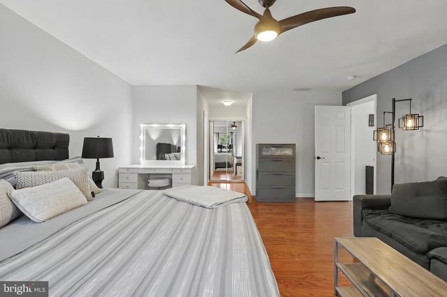 35 ENDSLEIGH PL, Robbinsville, NJ 08691