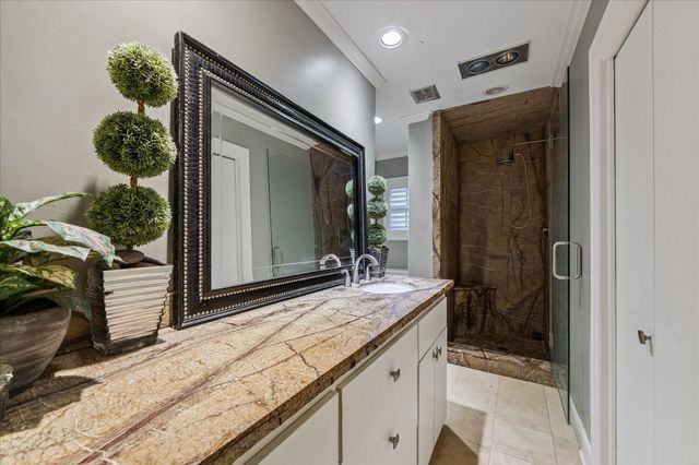 3615 Ascot Lane, Houston, TX 77092