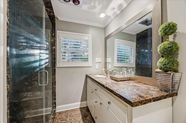 3615 Ascot Lane, Houston, TX 77092