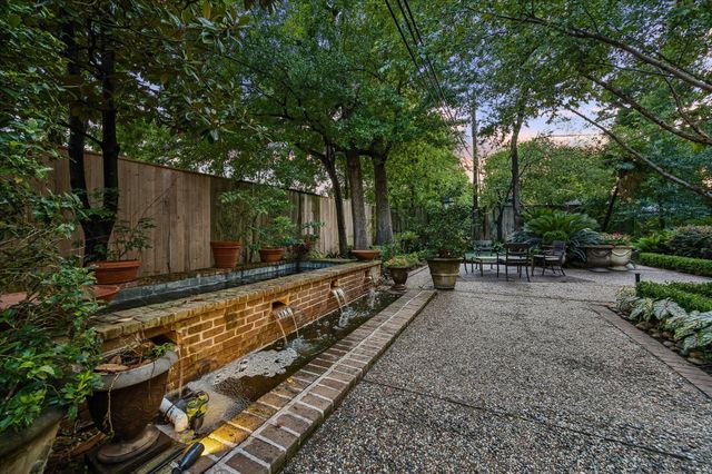 3615 Ascot Lane, Houston, TX 77092