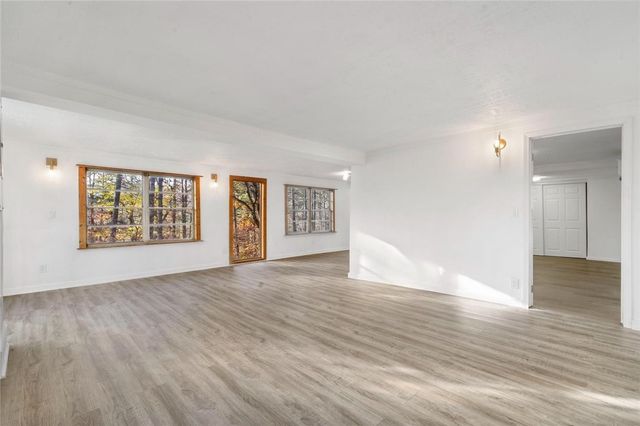 10305 Jims Trail, Rogers, AR 72756