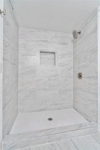 10305 Jims Trail, Rogers, AR 72756