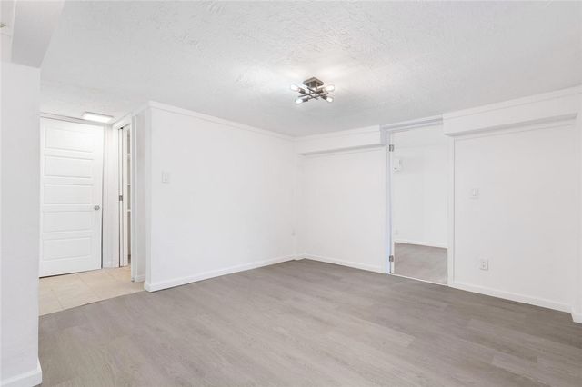 10305 Jims Trail, Rogers, AR 72756