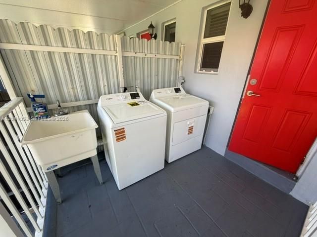 2742 SW 32nd Avenue 2742, Miami, FL 33133