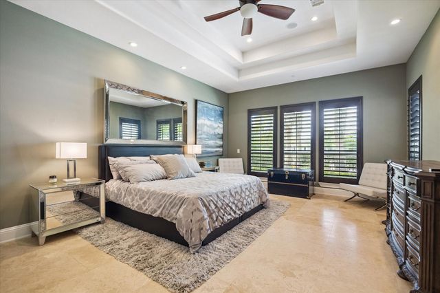 11606 Montmarte Boulevard, Houston, TX 77082