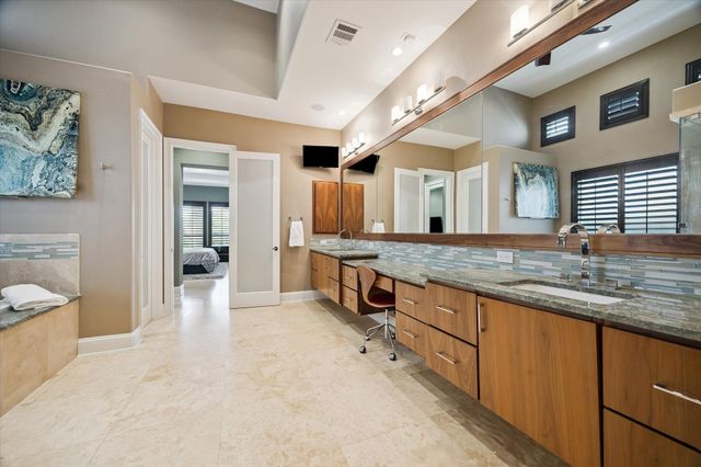 11606 Montmarte Boulevard, Houston, TX 77082