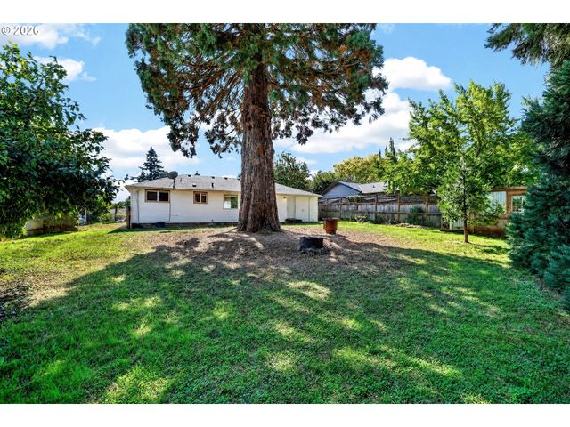 767 S BROWNING Ave, Salem, OR 97302