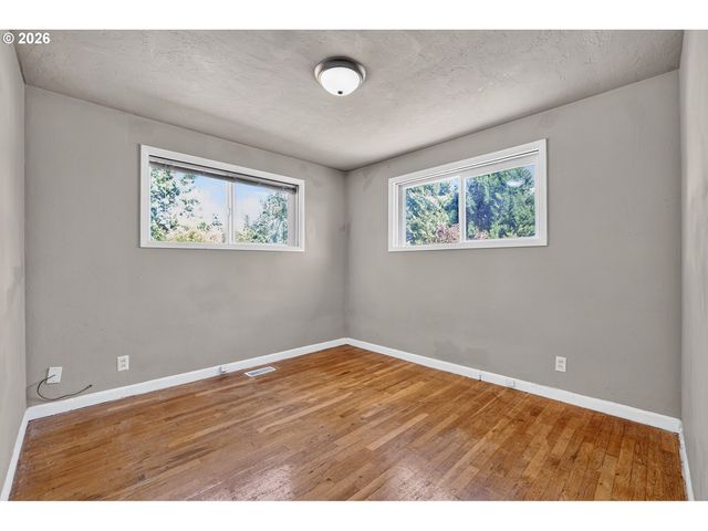 767 S BROWNING Ave, Salem, OR 97302