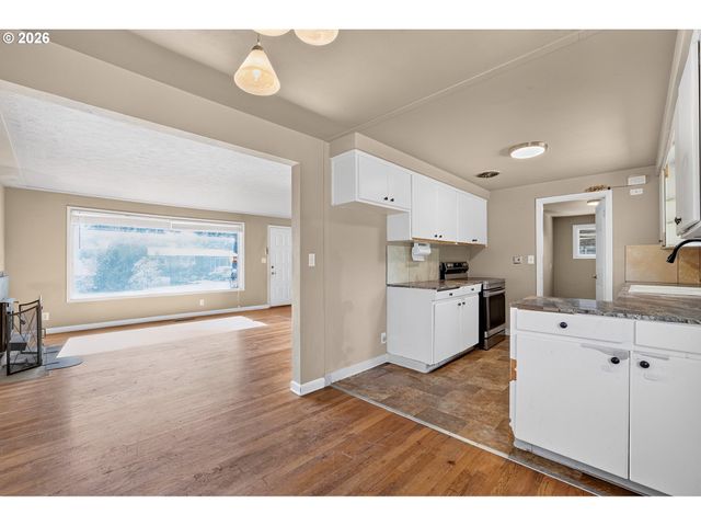 767 S BROWNING Ave, Salem, OR 97302
