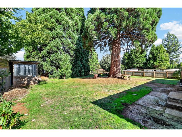 767 S BROWNING Ave, Salem, OR 97302