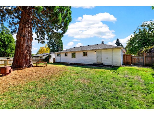 767 S BROWNING Ave, Salem, OR 97302