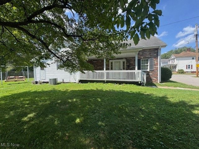 42 15th Street, Wellsburg, WV 26070