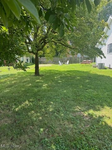 42 15th Street, Wellsburg, WV 26070