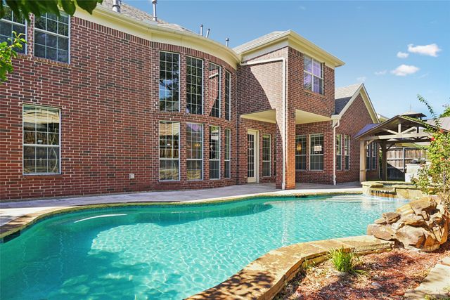 1112 Avondale Drive, Murphy, TX 75094
