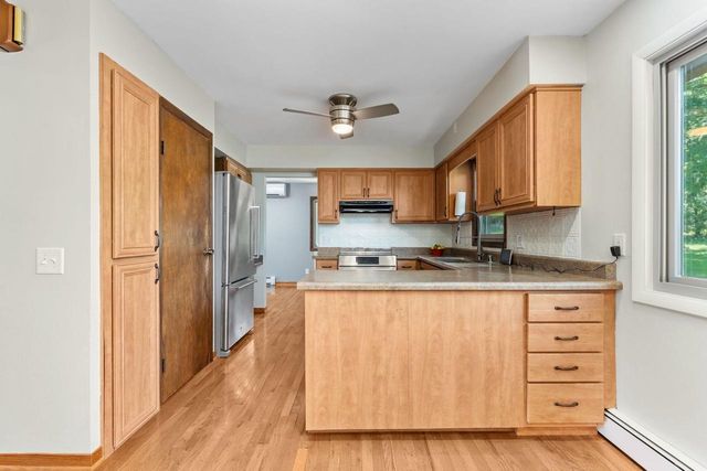 1101 Hillview Road, Black Earth, WI 53515