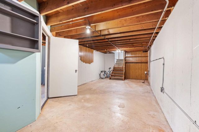 1101 Hillview Road, Black Earth, WI 53515