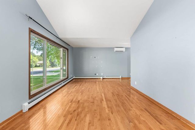 1101 Hillview Road, Black Earth, WI 53515