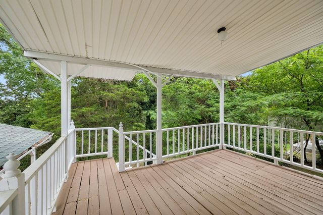 3310 Alta Vista Drive, Chattanooga, TN 37411