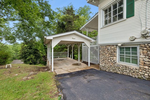 3310 Alta Vista Drive, Chattanooga, TN 37411