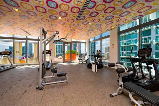 31 SE 6th Street 2708, Miami, FL 33131