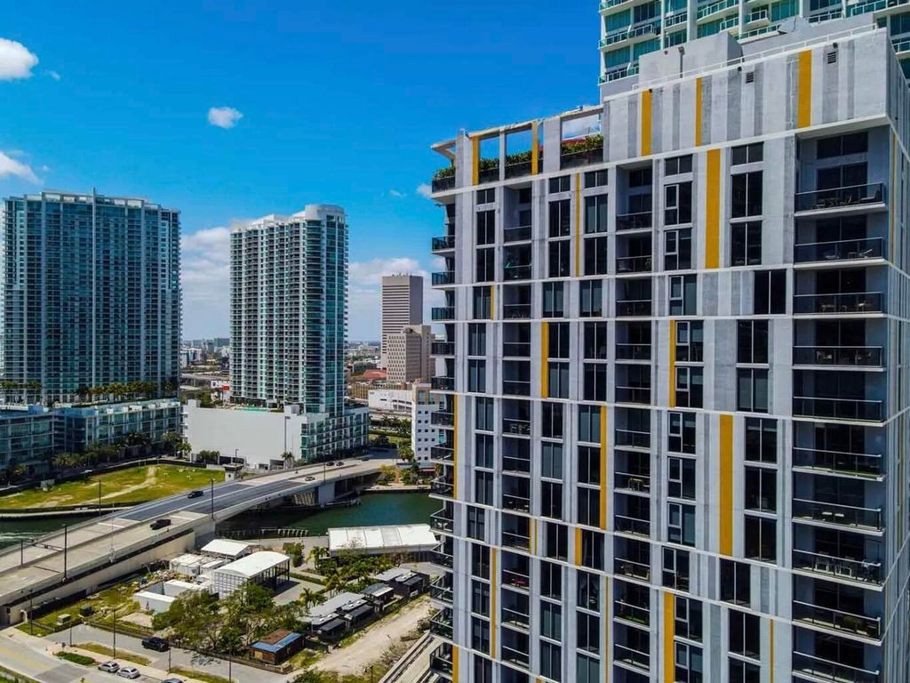 31 SE 6th Street 2708, Miami, FL 33131