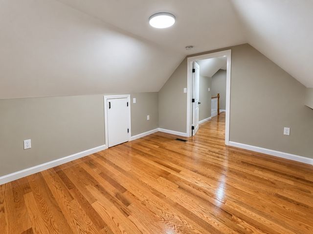 365 Nahatan St, Norwood, MA 02062