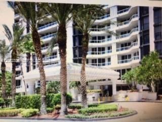 21205 NE Yacht Club Dr 810, Aventura, FL 33180