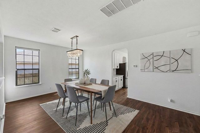 380 Apricot DR, Kyle, TX 78640