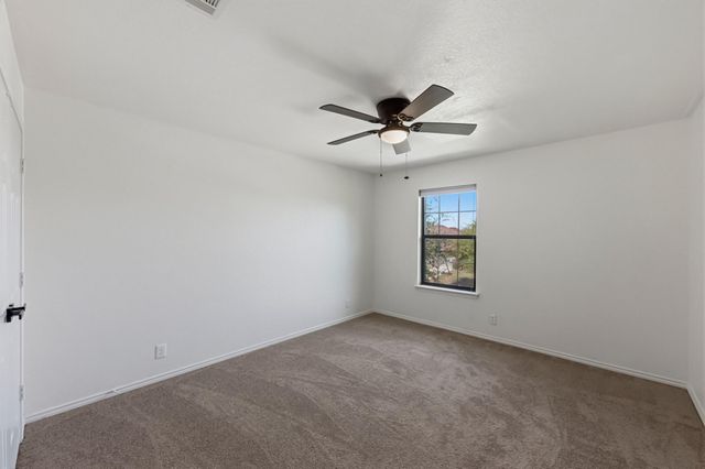 380 Apricot DR, Kyle, TX 78640