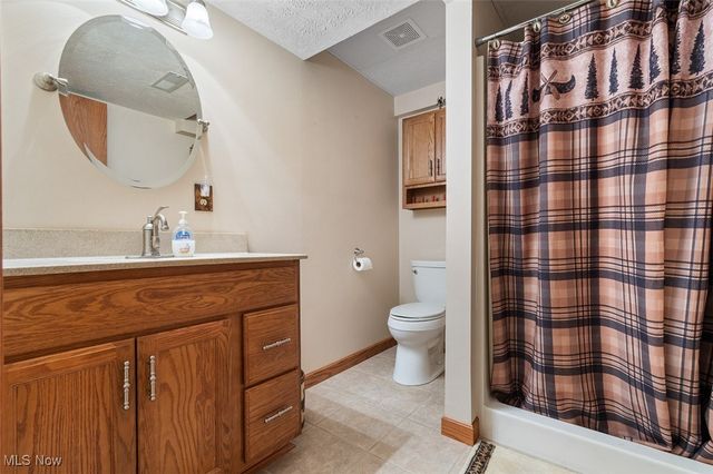 1380 Independence Drive, Orrville, OH 44667