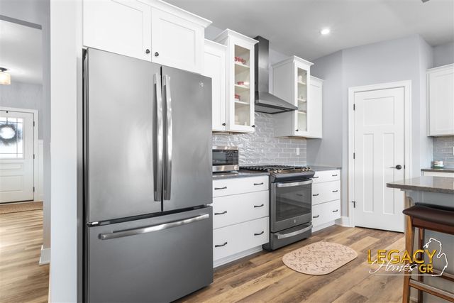 4534 Point Superior Court, Holland, MI 49424