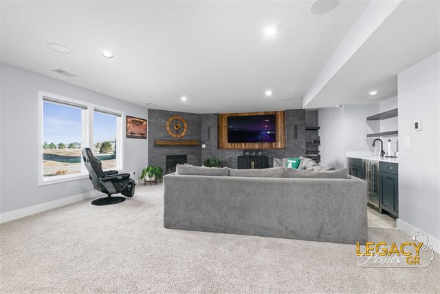 4534 Point Superior Court, Holland, MI 49424