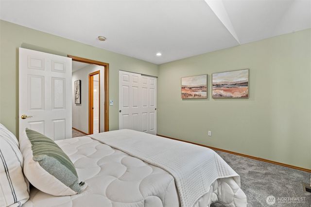 1331 238th Place SW, Bothell, WA 98021