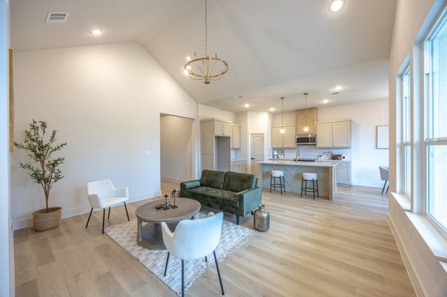 3325 Avenue G, Fort Worth, TX 76105