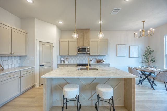 3325 Avenue G, Fort Worth, TX 76105