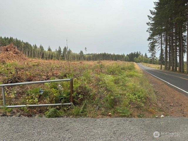 120 Woodberry Lane, Winlock, WA 98596