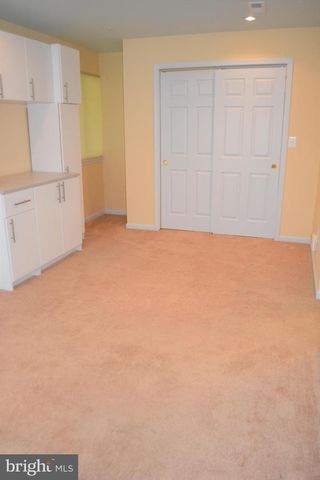 3809 WHISPERING LN, Falls Church, VA 22041