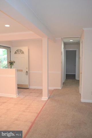 3809 WHISPERING LN, Falls Church, VA 22041