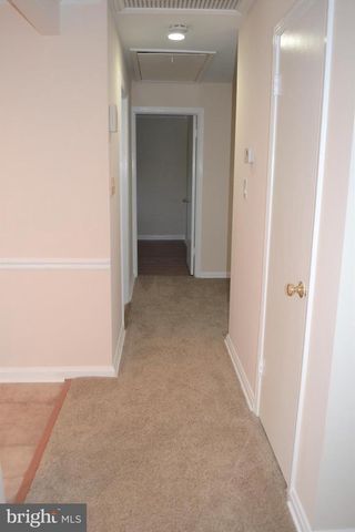3809 WHISPERING LN, Falls Church, VA 22041