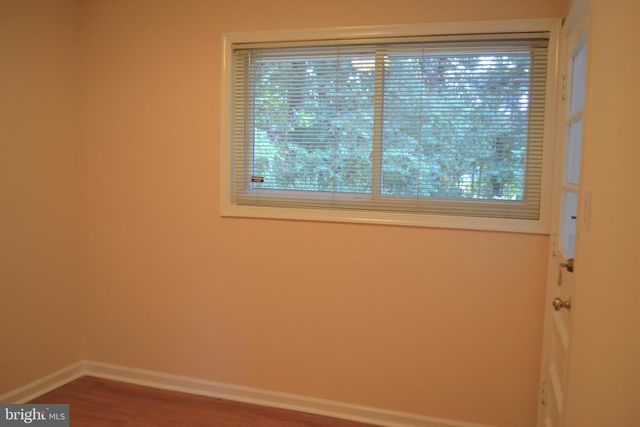3809 WHISPERING LN, Falls Church, VA 22041