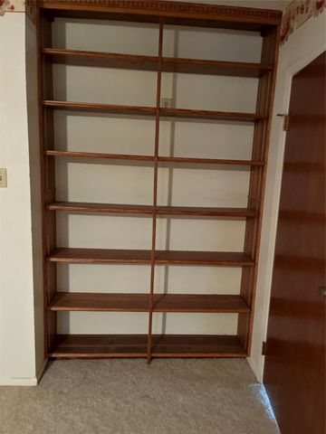 233 E Vaughn Lane, Deer Park, TX 77536