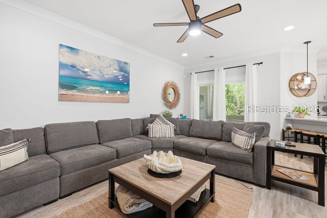 20 Pink Sand Ln, Hilton Head Island, SC 29926