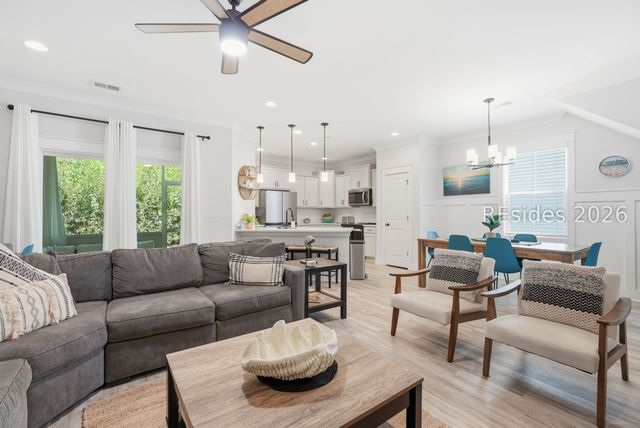 20 Pink Sand Ln, Hilton Head Island, SC 29926
