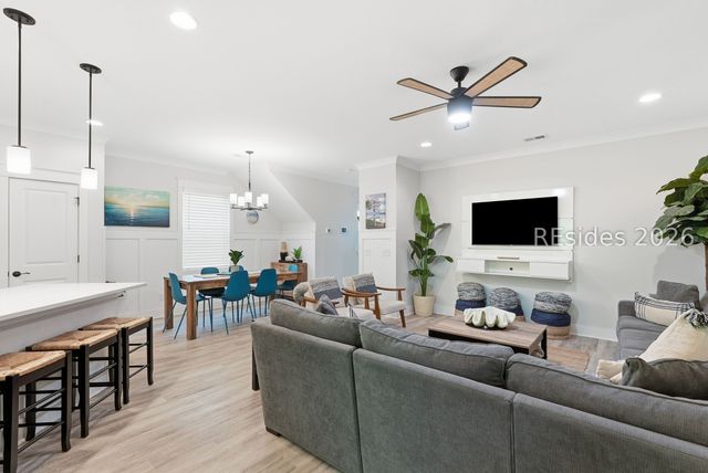 20 Pink Sand Ln, Hilton Head Island, SC 29926