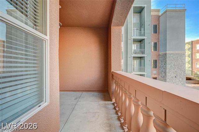 20 Serene Avenue 201, Las Vegas, NV 89123