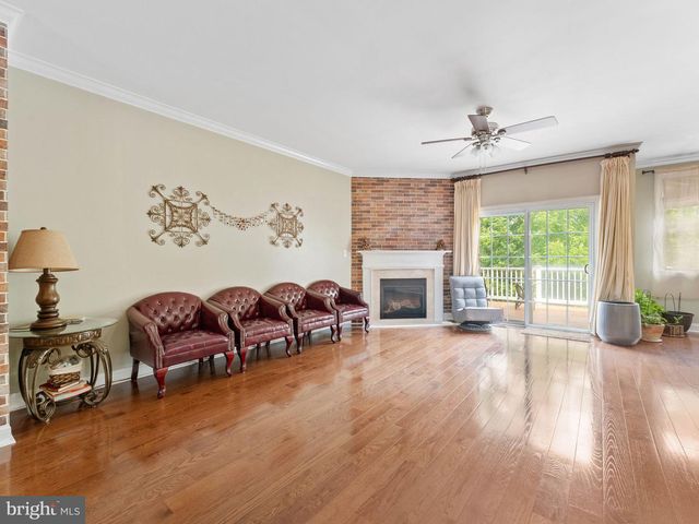 1214 DERRY LN, West Chester, PA 19380